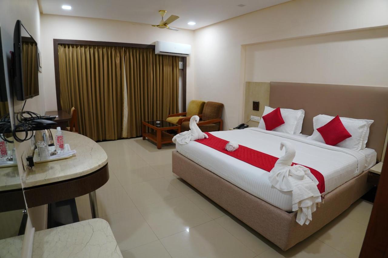 Hotel Grand Nagarjuna By Konark Hotels Guntúr Kültér fotó